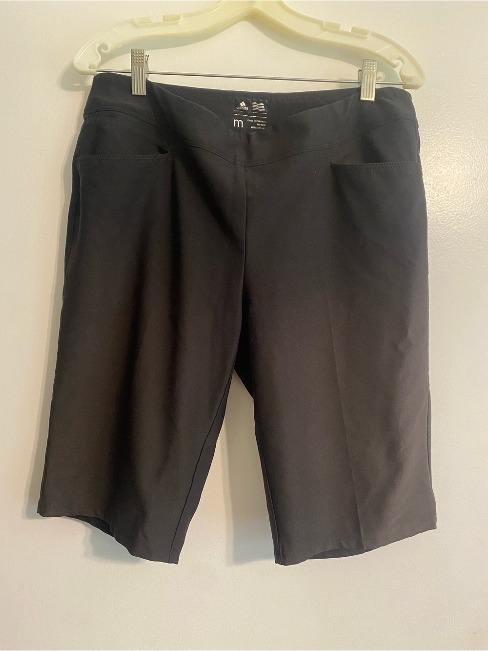 🖤Free Shipping🖤 Adidas Women’s Black Pull On Performance Shorts- Size M